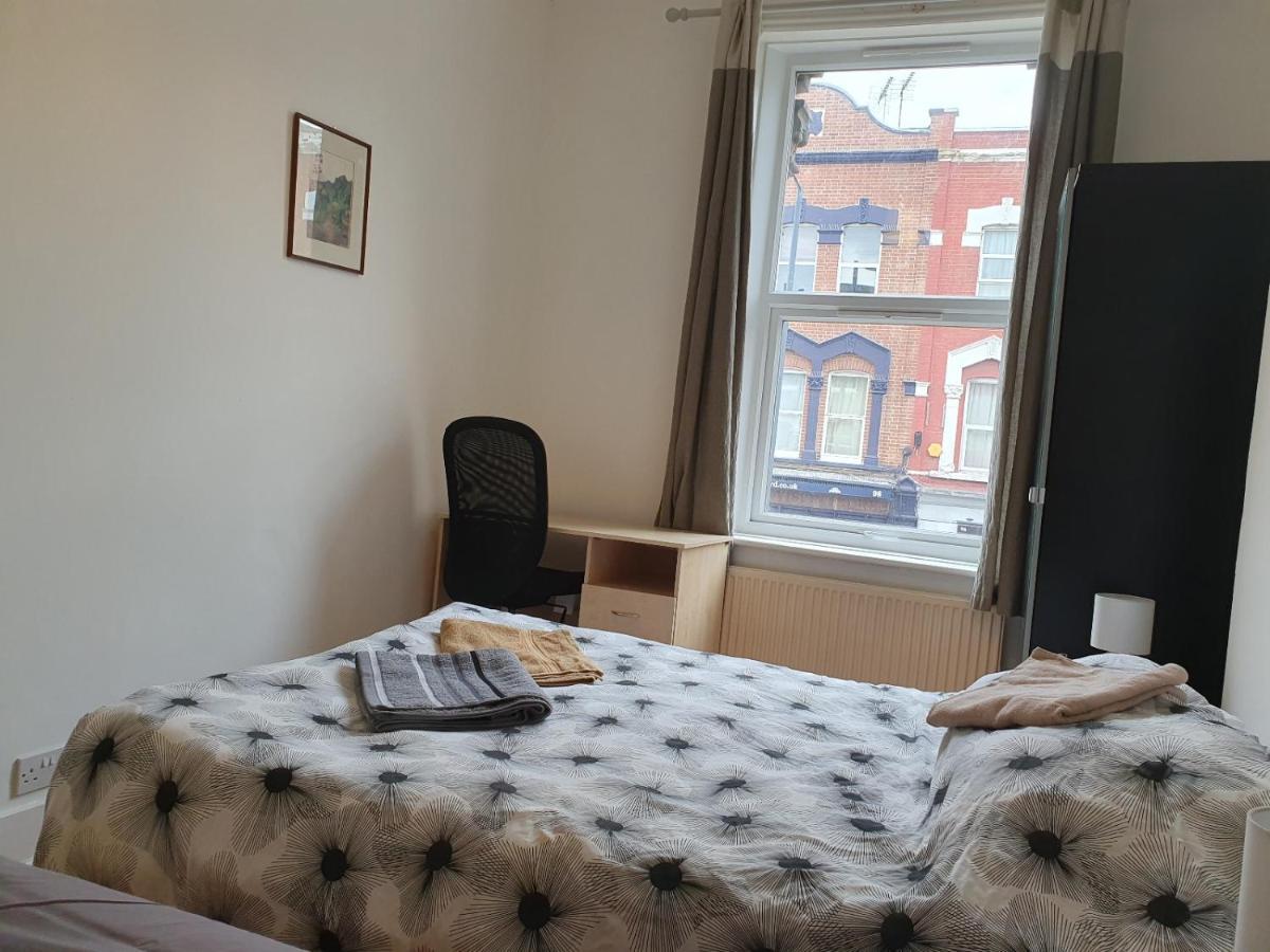 63B Willesden Lane Two Bed Apartment 런던 외부 사진